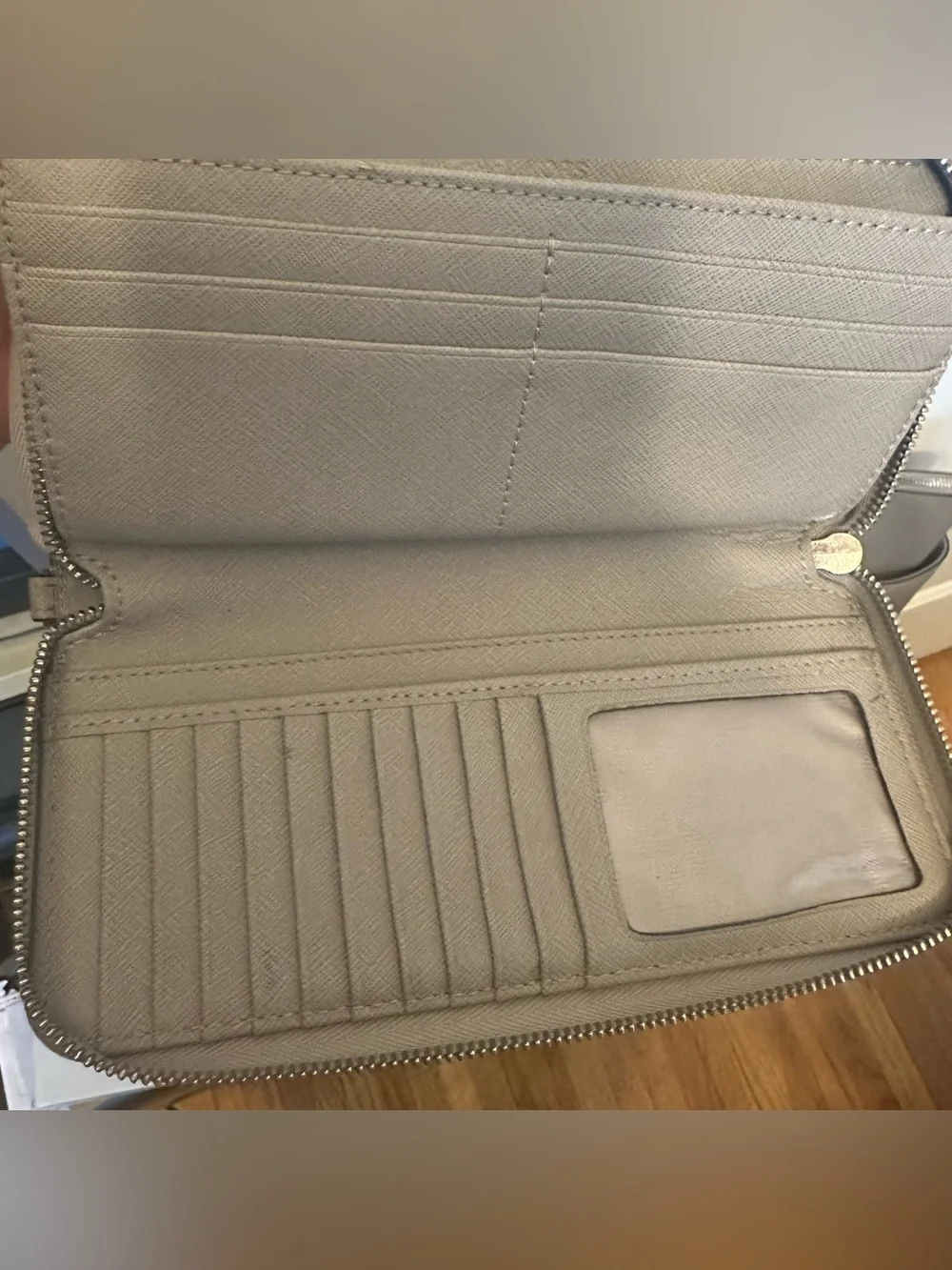 Michael Kors Gray Jet Set Tote with MK Wallet Set